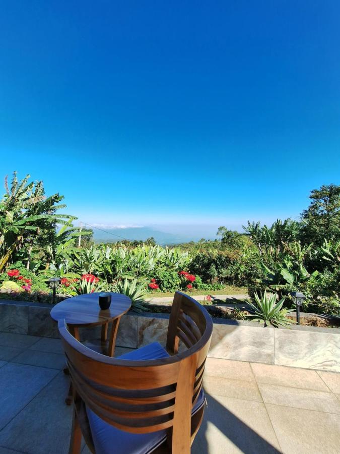 Manigelang Villa Мундук Екстер'єр фото